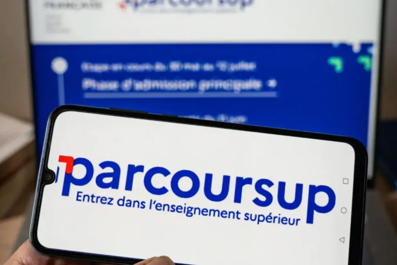 Que mettre dans la rubrique activités et centres d’intérêt sur Parcoursup ?